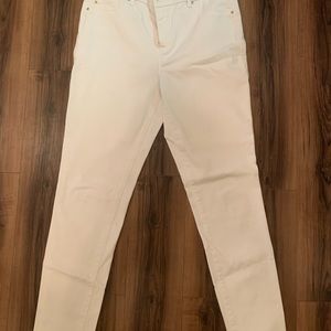 Miss Me white denim jeans